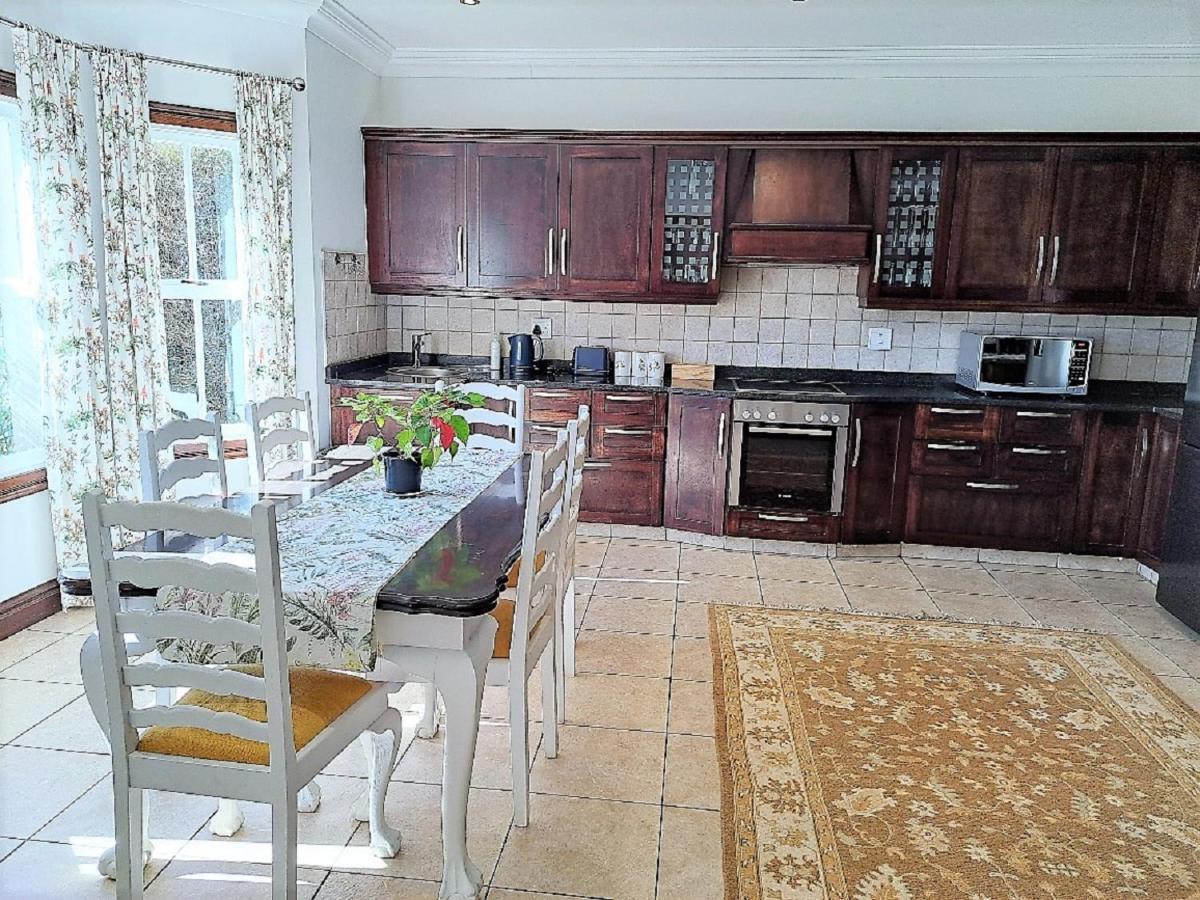 One Rawdons Estate Apartment นอตติงแฮมโรด ภายนอก รูปภาพ